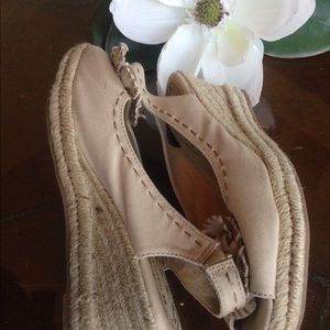 Naturalizer BERLYNN Espadrille Canvas Wedge Heel